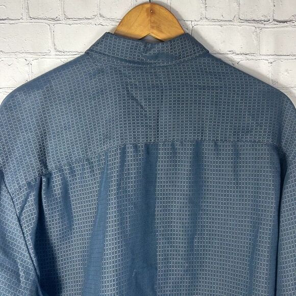 Guess Jeans Rayon Button Down Long Sleeve Shirt size Medium M USA - Picture 5 of 8